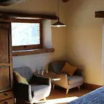 아파트 Asturias Retreats Rurales Con Encanto Y Vistas A La Montana Entre Y Ribadesella