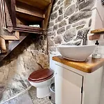 Asturias Retreats Rurales Con Encanto Y Vistas A La Montana Entre Y Ribadesella 아파트 *