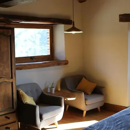 아파트 Asturias Retreats Rurales Con Encanto Y Vistas A La Montana Entre Y Ribadesella