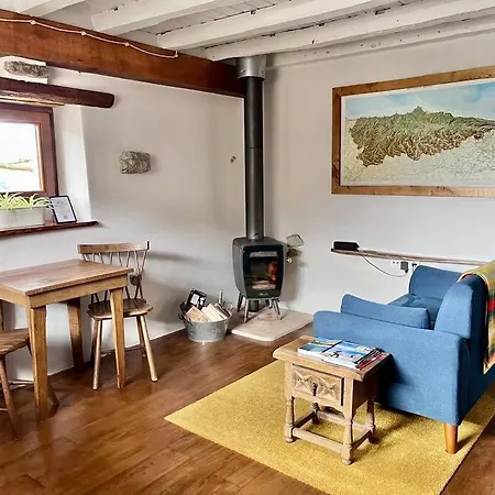 Asturias Retreats Rurales Con Encanto Y Vistas A La Montana Entre Y Ribadesella 아파트 *